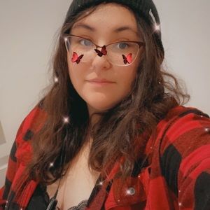 Meet your Posher, Loretta